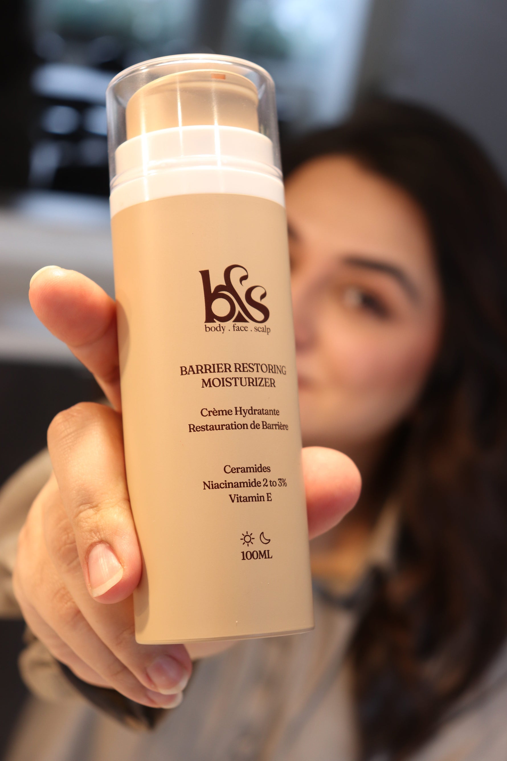 The Ultimate Guide to Barrier Restoring Moisturizer: What It Is, Why You Need It & How It Works